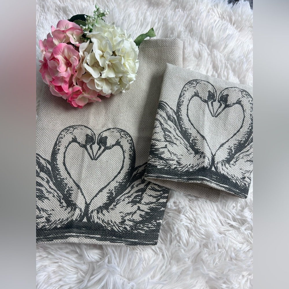 Swan Heart Printed TeaTowels in Natural and Black NWT set of 2 Linen & Cotton